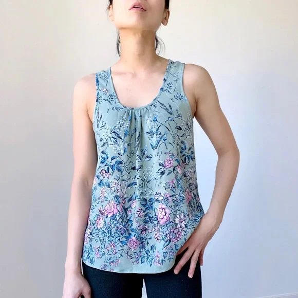 NEW Sleeveless Floral Top with Sexy Back Detailing - SAGE - Picture 4 of 5